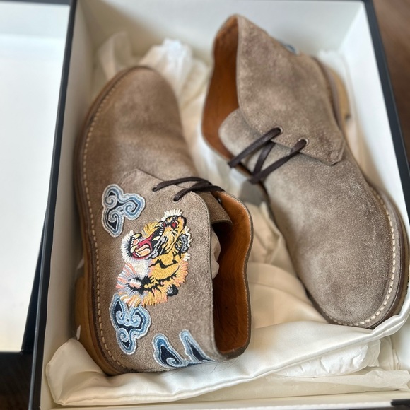 Gucci Taupe Suede Chukka Boots with Tiger Embroidery